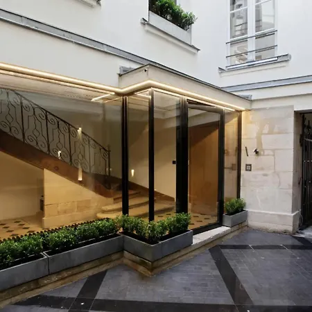 St-germain/louvre - Stylish Townhouse Of 1600 *