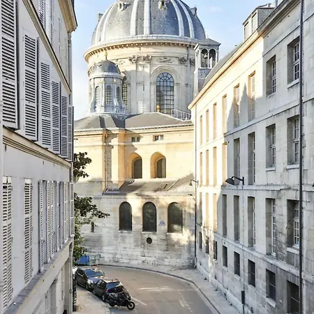 St-germain/louvre - Stylish Townhouse Of 1600