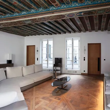 St-germain/louvre - Stylish Townhouse Of 1600 * Paryż