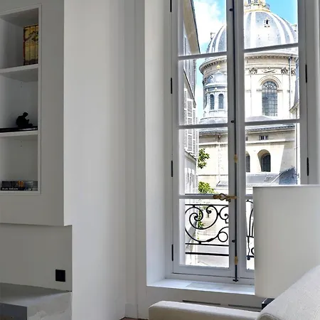 Apartment St-germain/louvre - Stylish Townhouse Of 1600