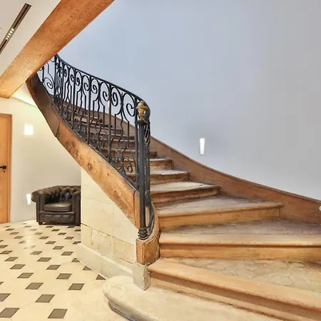 St-germain/louvre - Stylish Townhouse Of 1600 Apartament *